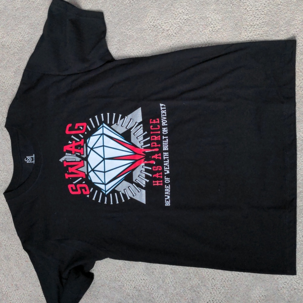 NWOT men's tee
